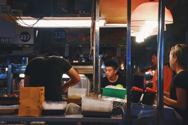 漁郎生魚片(攤位號碼331)｜東港・隱藏在魚市場裡的美味小攤