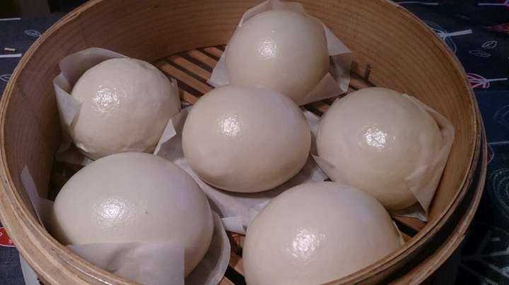 饅頭的Anis Bouabsa法國棍子精神