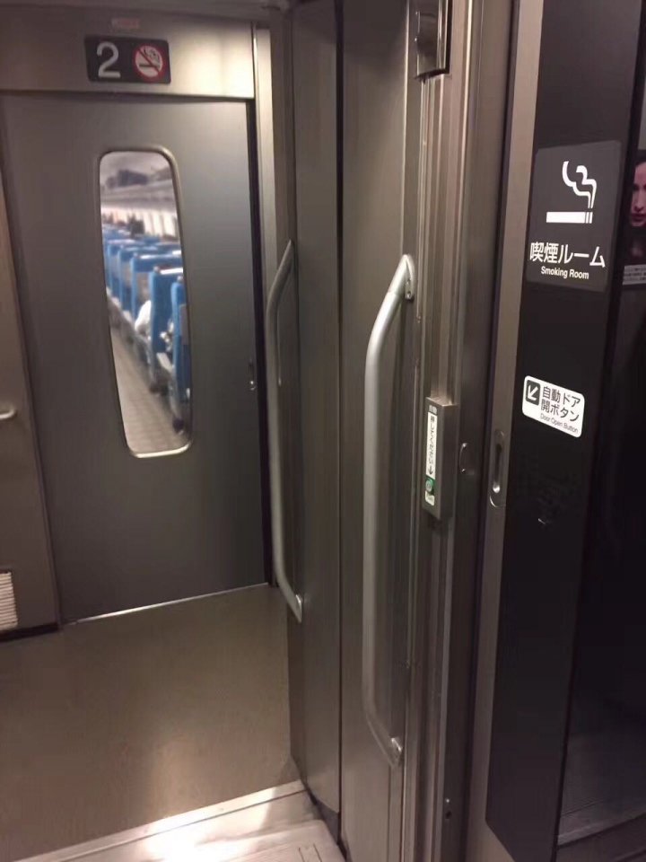 新幹線細心體貼的服務