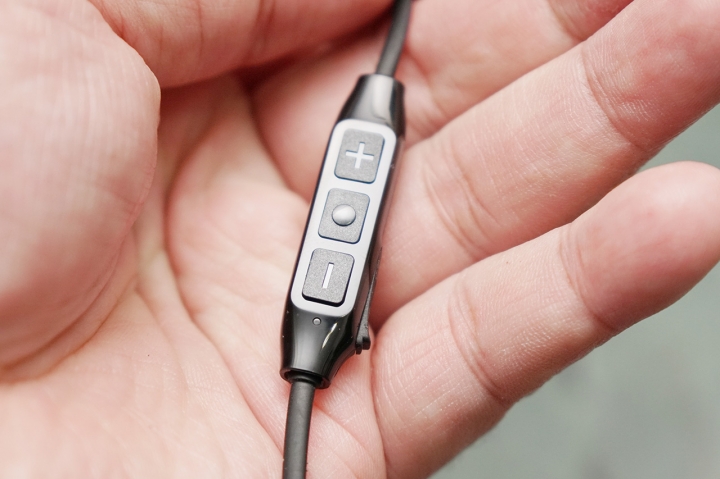 [ 開箱 ] Sennheiser MOMENTUM FREE In-Ear Wireless 藍芽耳機