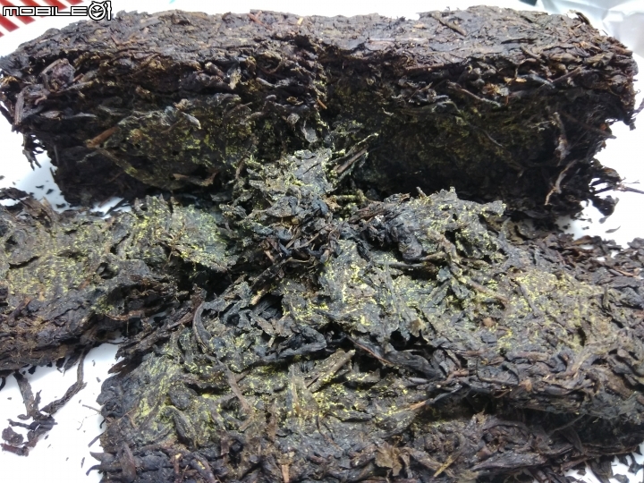 [開箱] 品嚐 湘益一品茯茶400g (金花茯茶)
