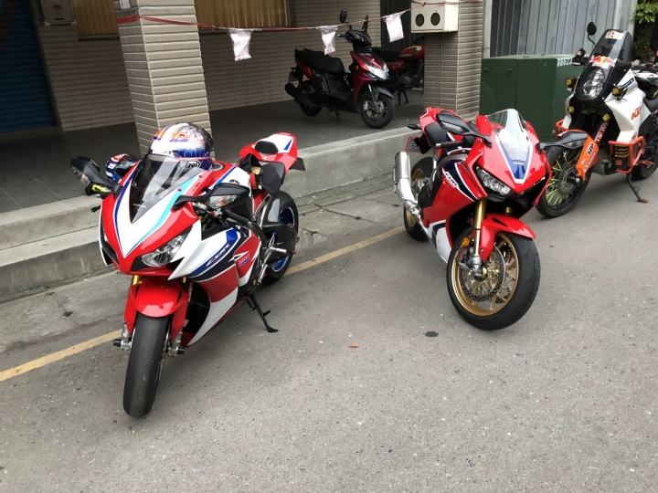 2017 CBR-1000RR SP 首拆及首駕
