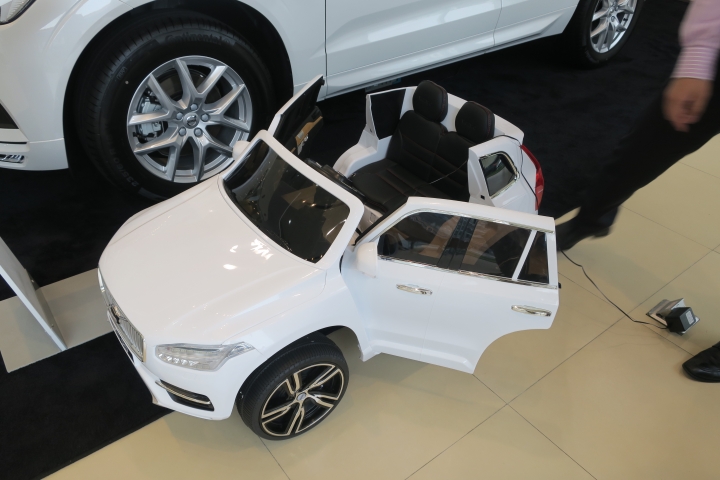 VOLVO 安全不分等級，試在必行之 跨界傳奇V60 Cross Country CSK不專業體驗分享 (圖多)
