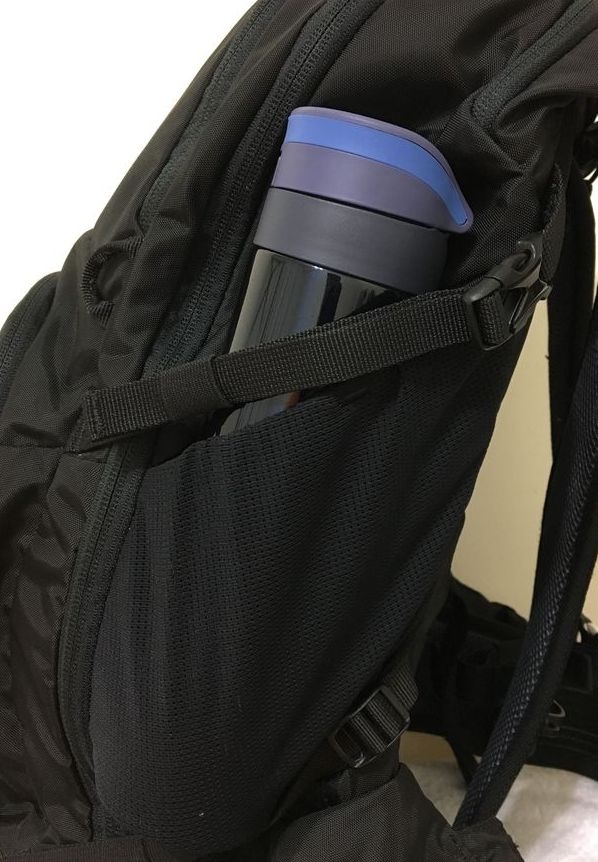 【開箱】只有EVOC可以超越EVOC，2018年 EXPLORER PRO 26L 輕量透氣背包