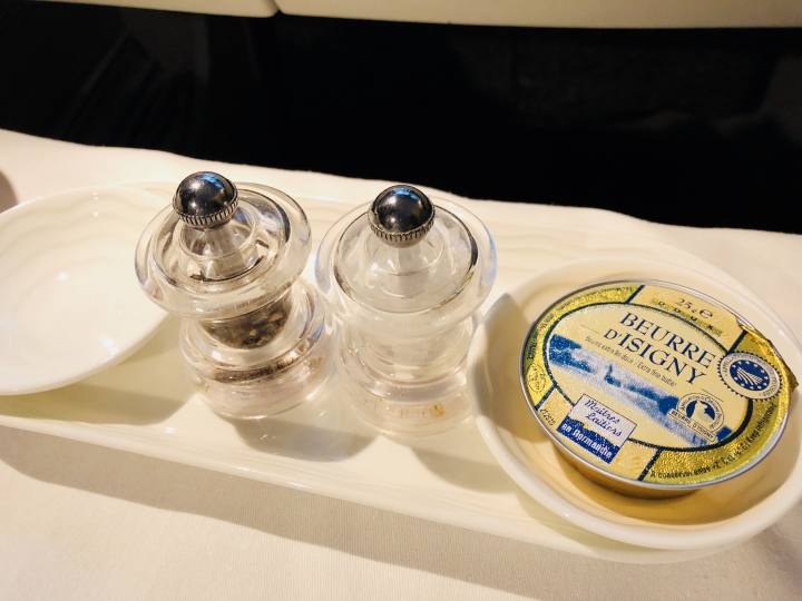 阿聯酋航空巴黎台北首爾巴黎頭等艙