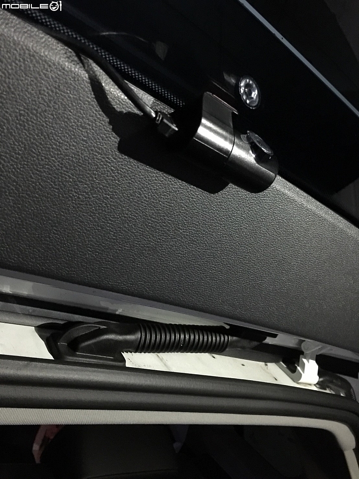 終於揮別舊機，擁抱新機 Thinkware F800 PRO~