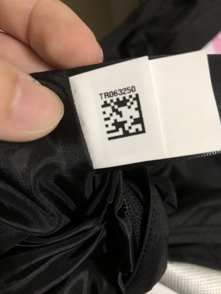 請問the north face venture 2真假