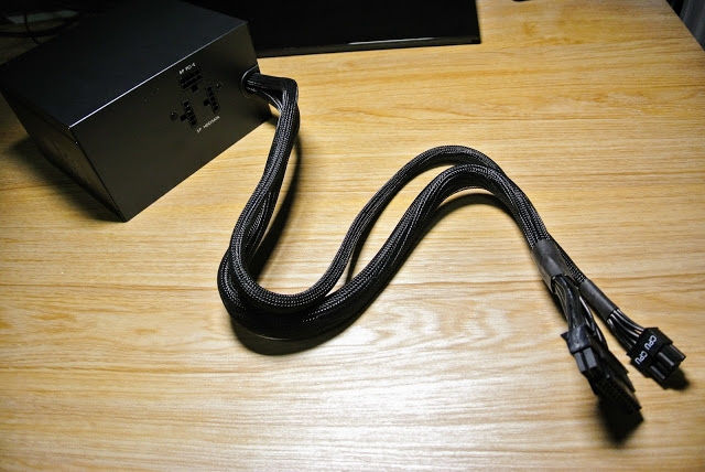 酷碼 MasterWatt 550 半模組化銅牌電源 輕開箱~