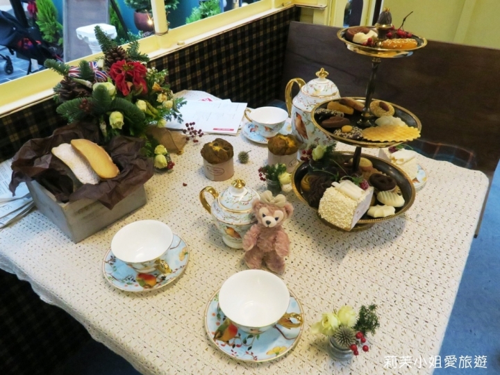 [聖誕節] 台北 2017 BELLAVITA 寶麗廣塲燈飾之超好拍的倫敦聖誕街景 (市政府站)