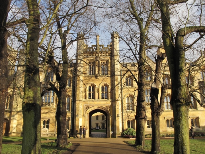 【Cambridge．日常】走進電影愛的萬物論場景:英國劍橋撐篙一日慢旅