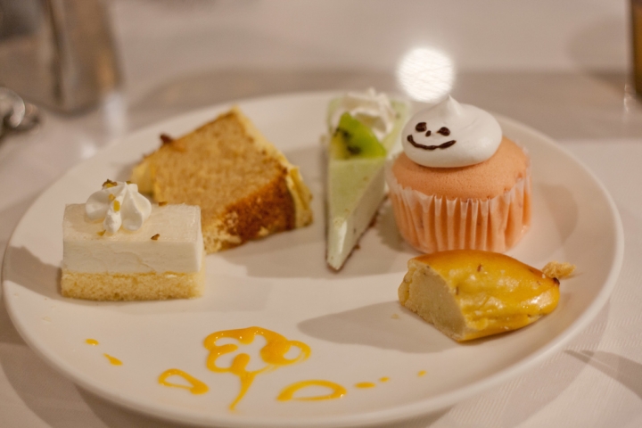 【食記。美食】東京 新宿 吃到飽的天堂與地獄(2) Bitter Sweet Buffet 甜點 吃到飽