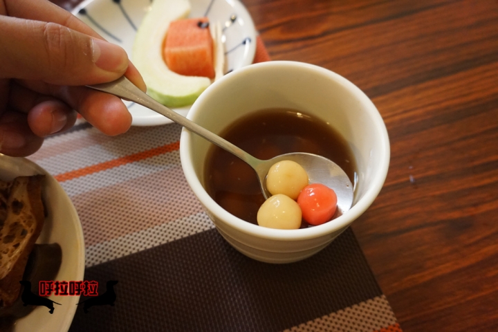 [高雄-左營-美食食記]愛屋吉屋蔬食餐坊-健康又美味的素食簡餐