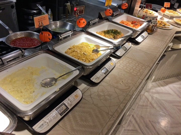【食記。美食】東京 新宿 吃到飽的天堂與地獄(2) Bitter Sweet Buffet 甜點 吃到飽