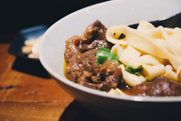 門前隱味牛肉麵｜預約一碗，家的滋味(限量一日三十碗)