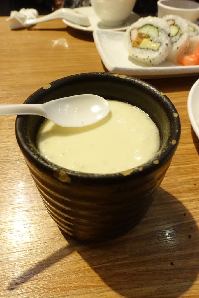 【食記】高雄鼓山區。賴桑壽司屋~平價偏台式的日本料理