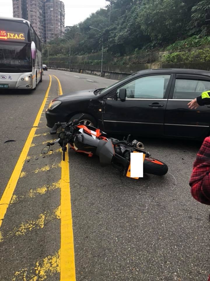 一年換三台車的旅程?