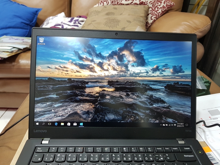 [開箱] ThinkPad T470S 簡單開箱