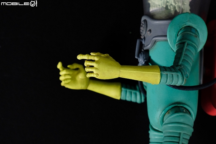 【惡趣味】重回奇想般的科幻世界！Mars Attacks!50週年火星士兵開箱
