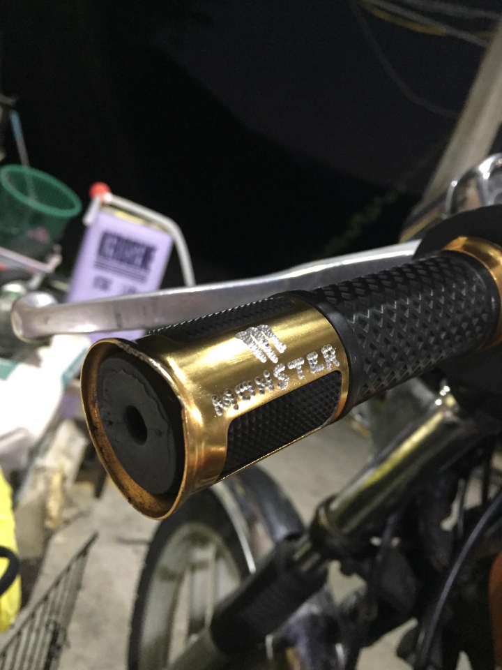 愛車被人弄倒車