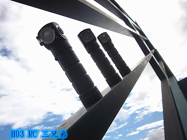 H03 RC三兄弟多用型磁吸充電頭燈