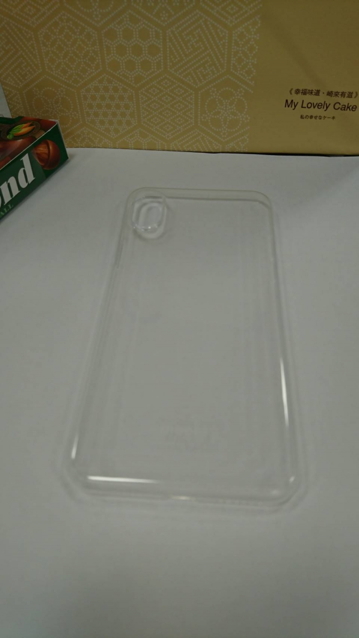 保護殼開箱之我也愛吃薄皮嫩機