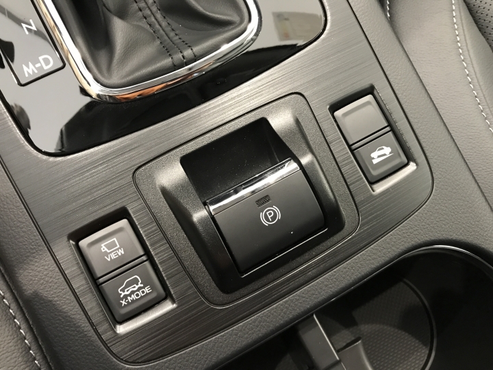 2018 outback eyesight +levorg 展間賞車 (圖多)