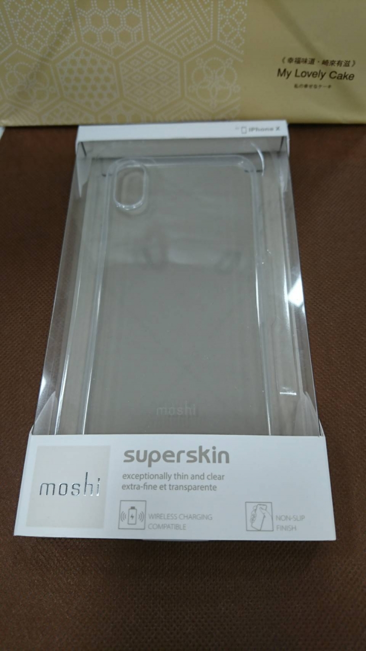 保護殼開箱之我也愛吃薄皮嫩機