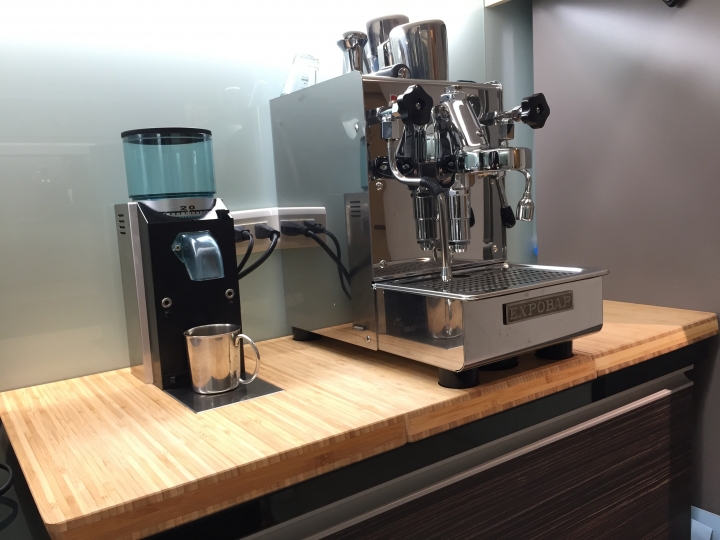 分享磨豆機Rancilio Rocky磨盤矯正