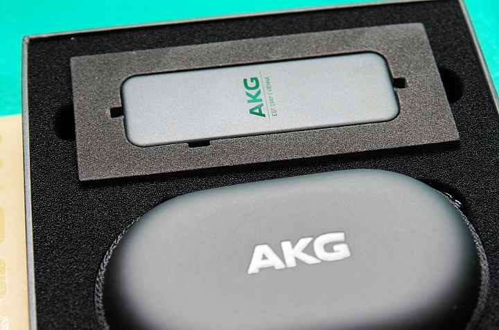 耳道式降噪耳機 AKG N20NC 開箱