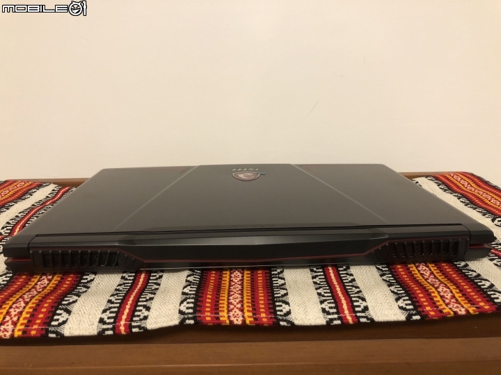 [開箱] 另徵求微星筆電蓋大樓 微星電競筆電 MSI GE63 7RD-025TW謝票開箱