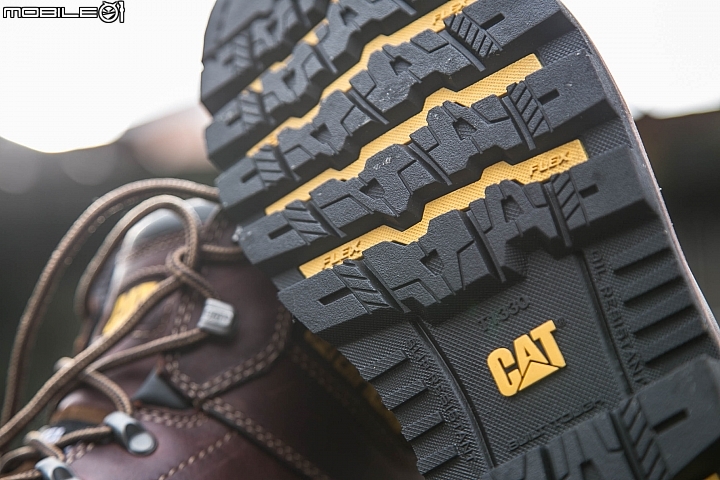 寒冬拓行者的絕佳選擇  CAT Mens STOCKTON 2.0 ST開箱實著分享！