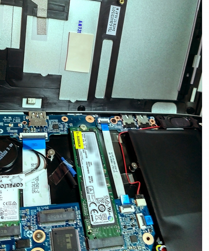 [開箱] CJS z530(i7-8550u版) 和簡易跑分