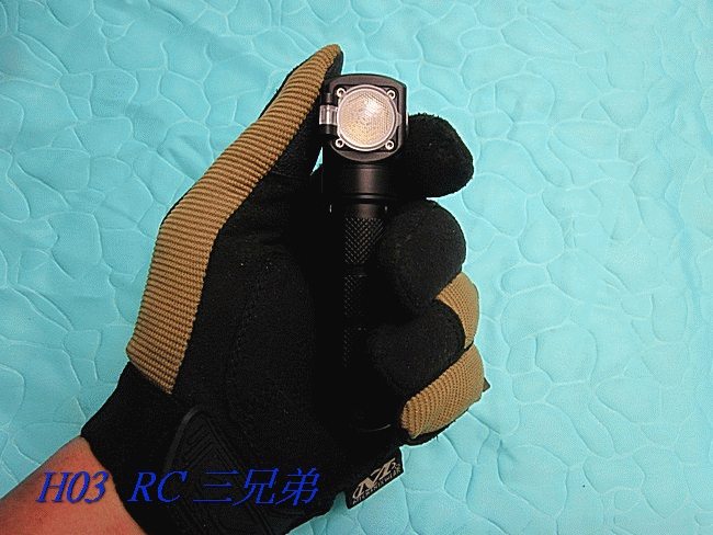 H03 RC三兄弟多用型磁吸充電頭燈