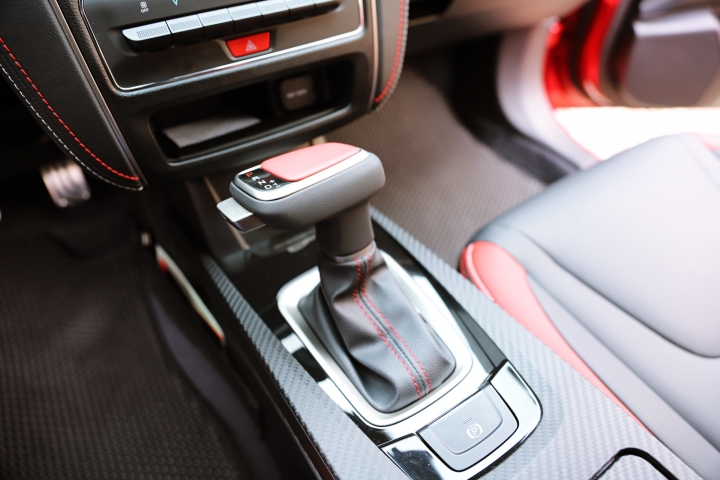 【開箱/紀錄】LUXGENG U6 GT220 @ 我們的第一部車