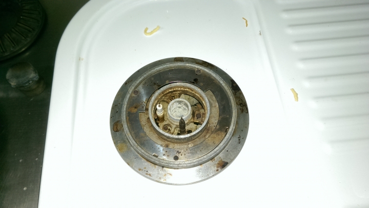 檯面式 瓦斯爐怎麼拆解？