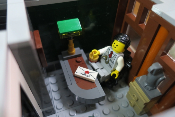 [開箱]樂高10251轉角銀行Brick Bank