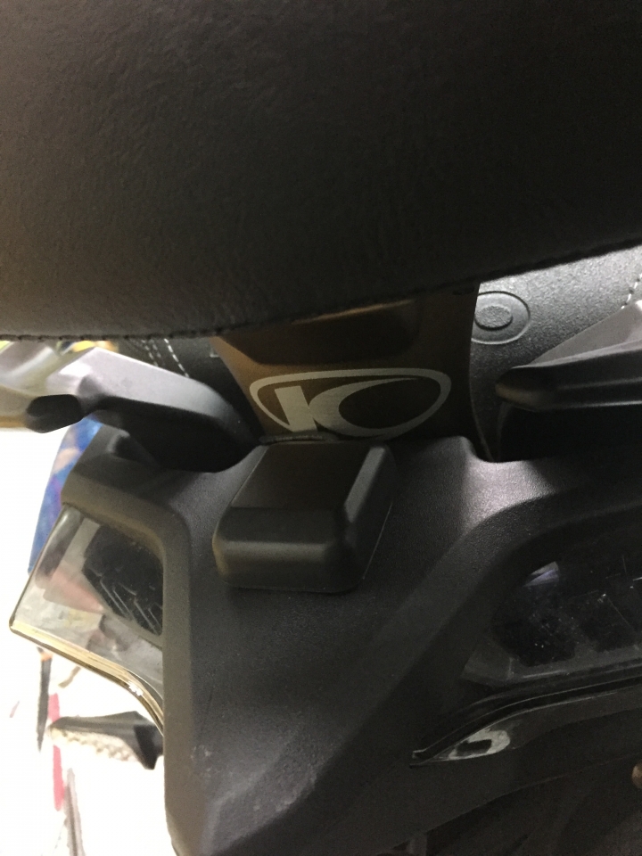 [分享] 天蠍座行車紀錄器 安裝 跟 影像，雷霆S150車種圖