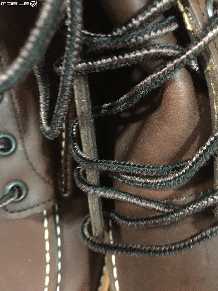 穿慣了Yeezy不妨試試Red Wing 2954 男人皮靴