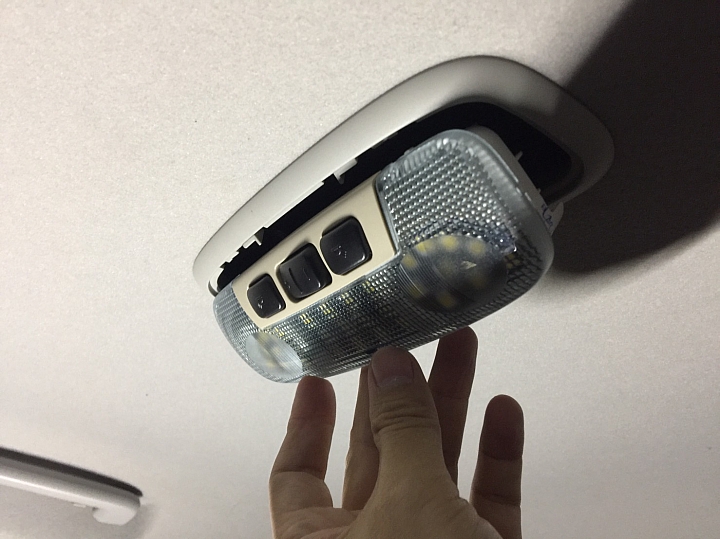 Focus MK2後座閱讀燈升級