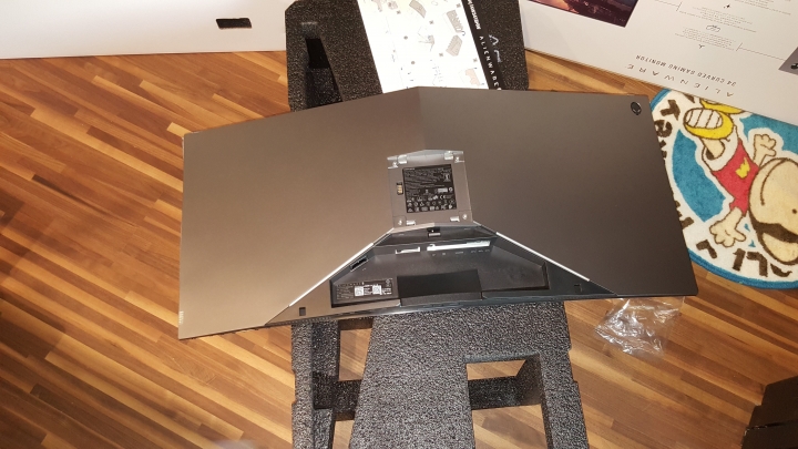 DELL AW3418DW開箱 圖多