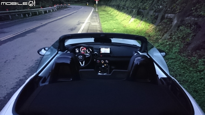 平衡之道   久違的開箱MX-5 Soft top