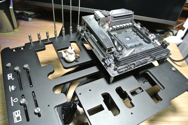 PC測試玩家的秘密武器 Streacom BC1 裸測架 輕評測