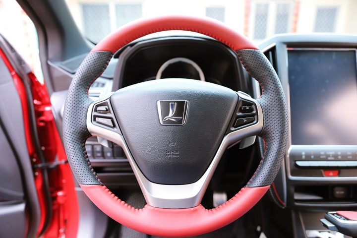 【開箱/紀錄】LUXGENG U6 GT220 @ 我們的第一部車