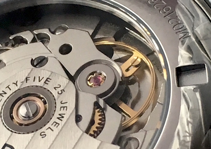 [開箱]Mido香榭系列大日期窗紀念錶