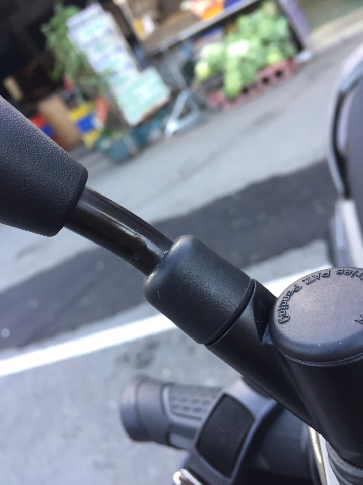 愛車被人弄倒車