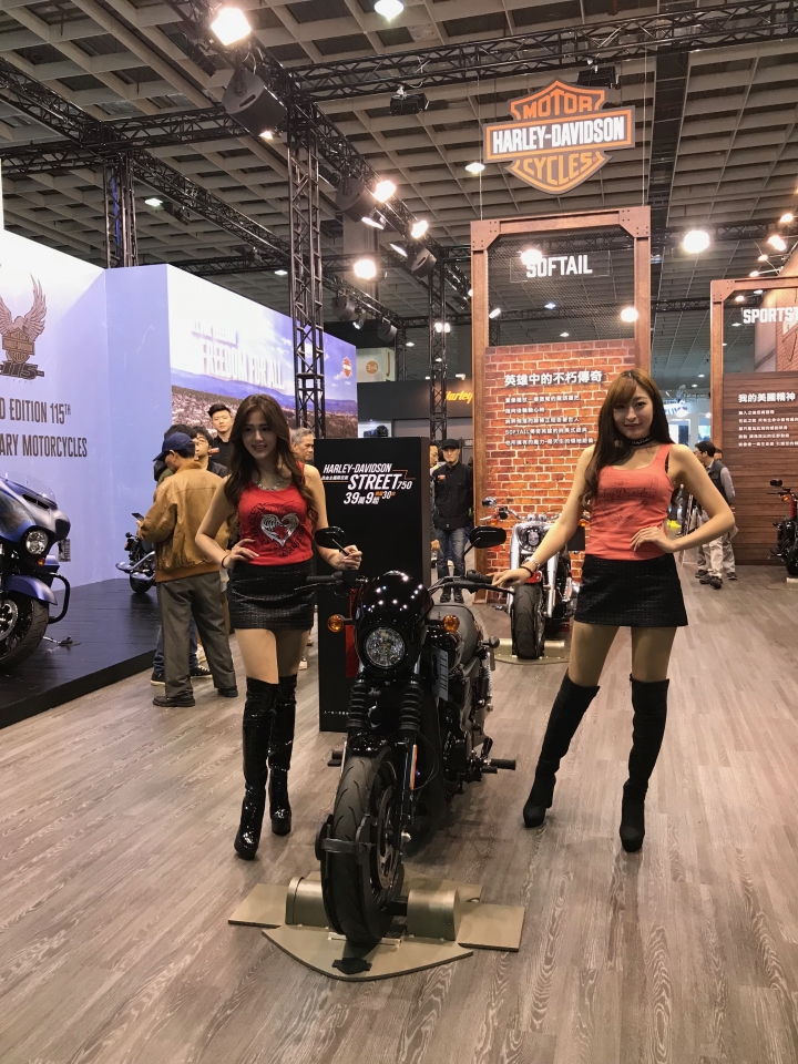 2018台北車展拍一輪，分享照片給大家～