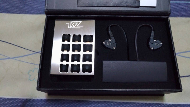 『開箱』KZ ZS6耳機