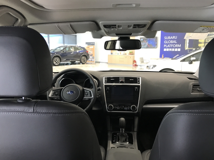 2018 outback eyesight +levorg 展間賞車 (圖多)