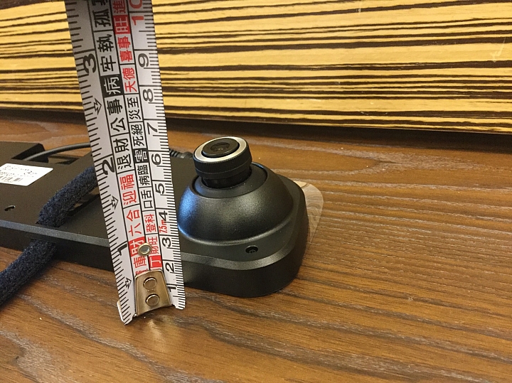 開箱 MiVue™ R62 GPS後視鏡行車記錄器