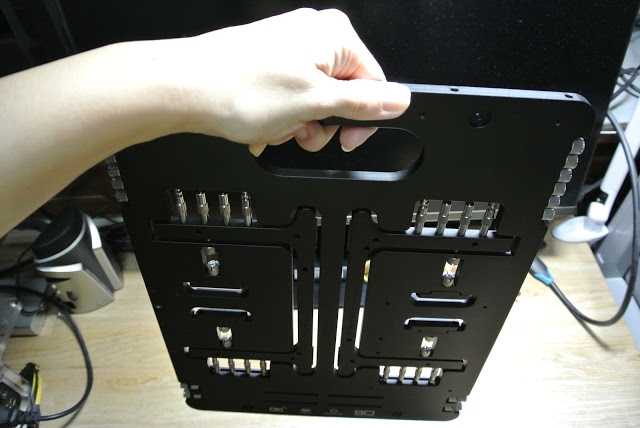 PC測試玩家的秘密武器 Streacom BC1 裸測架 輕評測